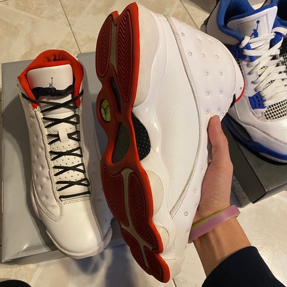 13s size 10.5 8.5/10 condition original box - Picture 2 of 3